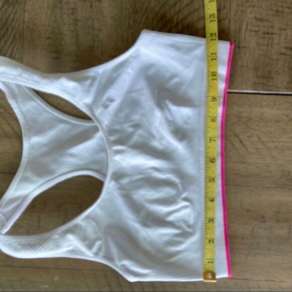 Danskin Now White Sports Bra, Size large - Picture 5 of 8